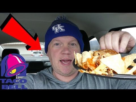 วีดีโอ: อะไรอยู่ใน Taco Bell Triple Layer Nachos?