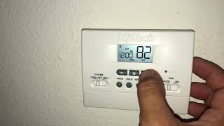 How to Reset an AC Thermostat