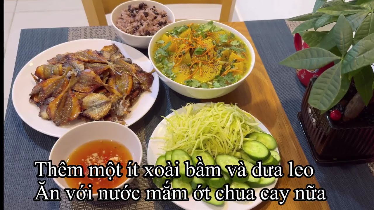 Canh Nấm Đông Trùng Hạ Thảo Bí Đỏ,Khô Cá Chỉ Vàng Chiên Cho Bữa Cơm Chiều#97