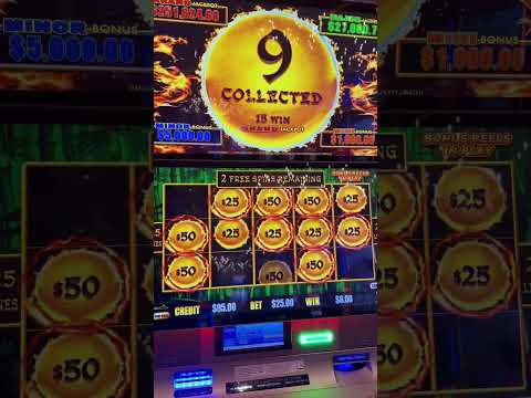 I had some INSANE wins this night… Watch to see what happens on Dragon Link 🐉 #slots #gambling