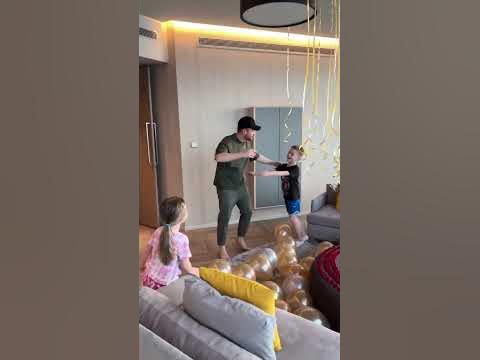 Прекрасные детки Сергея Лазарева! Сын и дочка трогательно поздравили ...