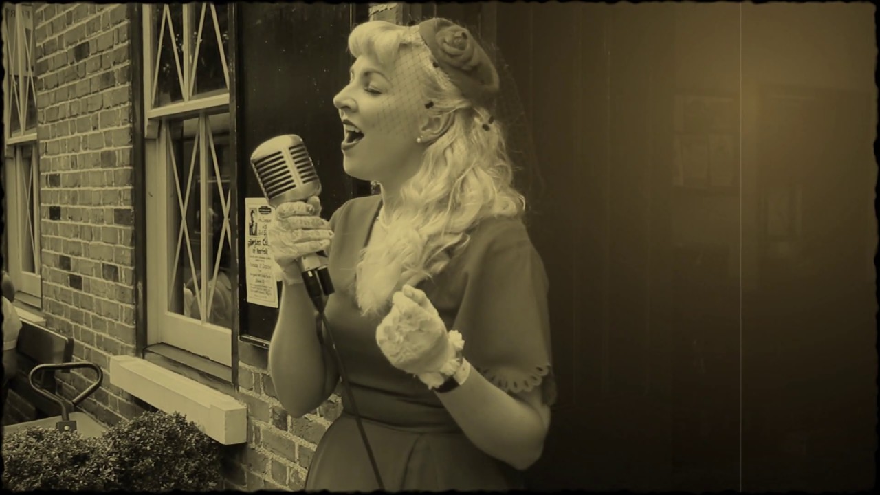 Ashlea Lauren- Holt Station 2019- 40's Weekend