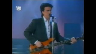 LES McKEOWN & C.C. CATCH. [ ITS A GAME ] (1989) HD.