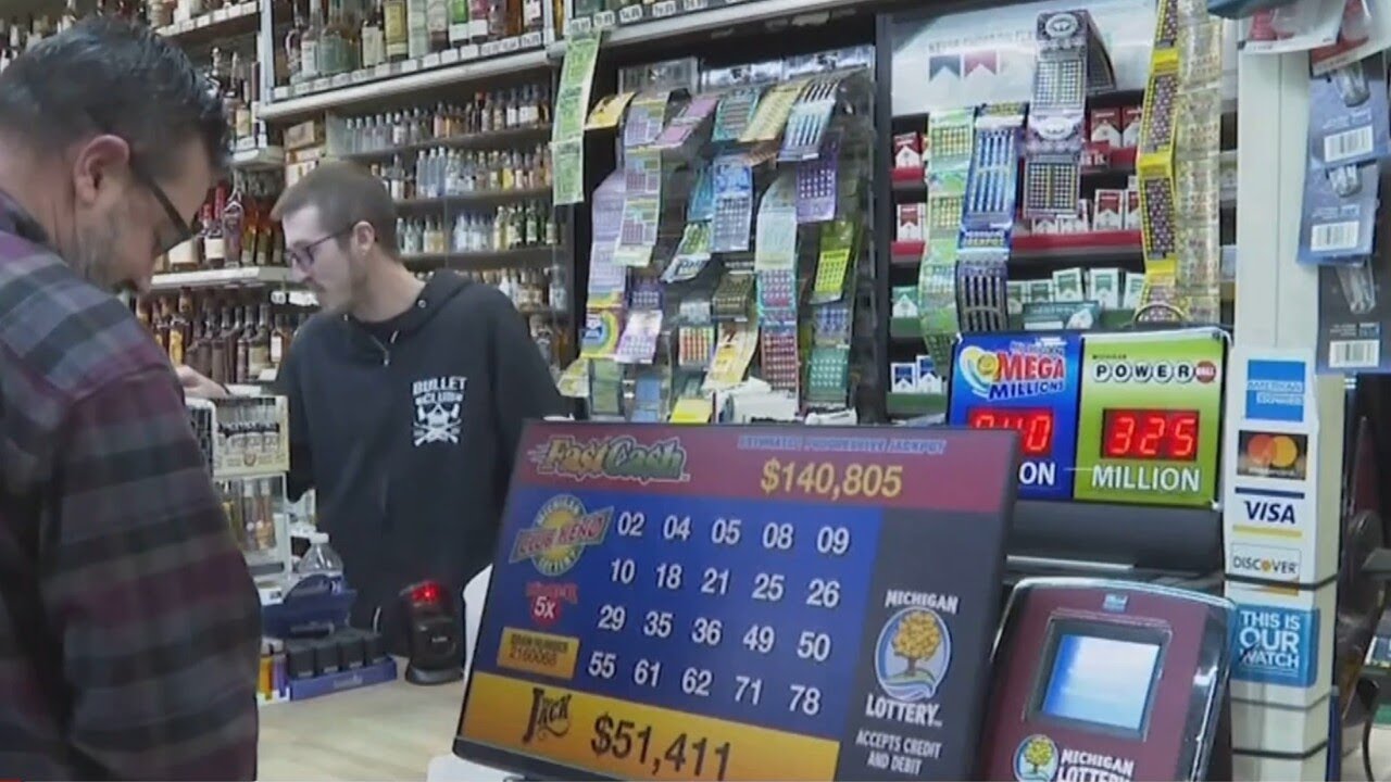 US lottery jackpot hits $1.6 billion
