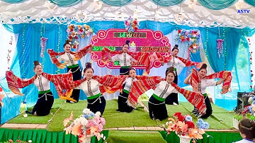 BÀI MÚA.BỨC TRANH THỔ CẨM. Chị em co pục chiềng ngần biểu diễn..