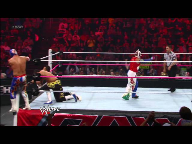 Rey Mysterio u0026 Sin Cara vs. Primo u0026 Epico: Raw, October 1, 2012 class=