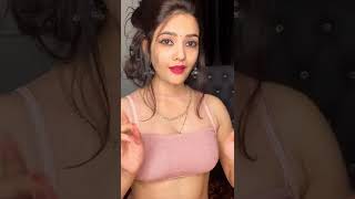 Teri Baato Me Aisa Uljha Jiya Pari Momo New Instagram Reelspari Momo