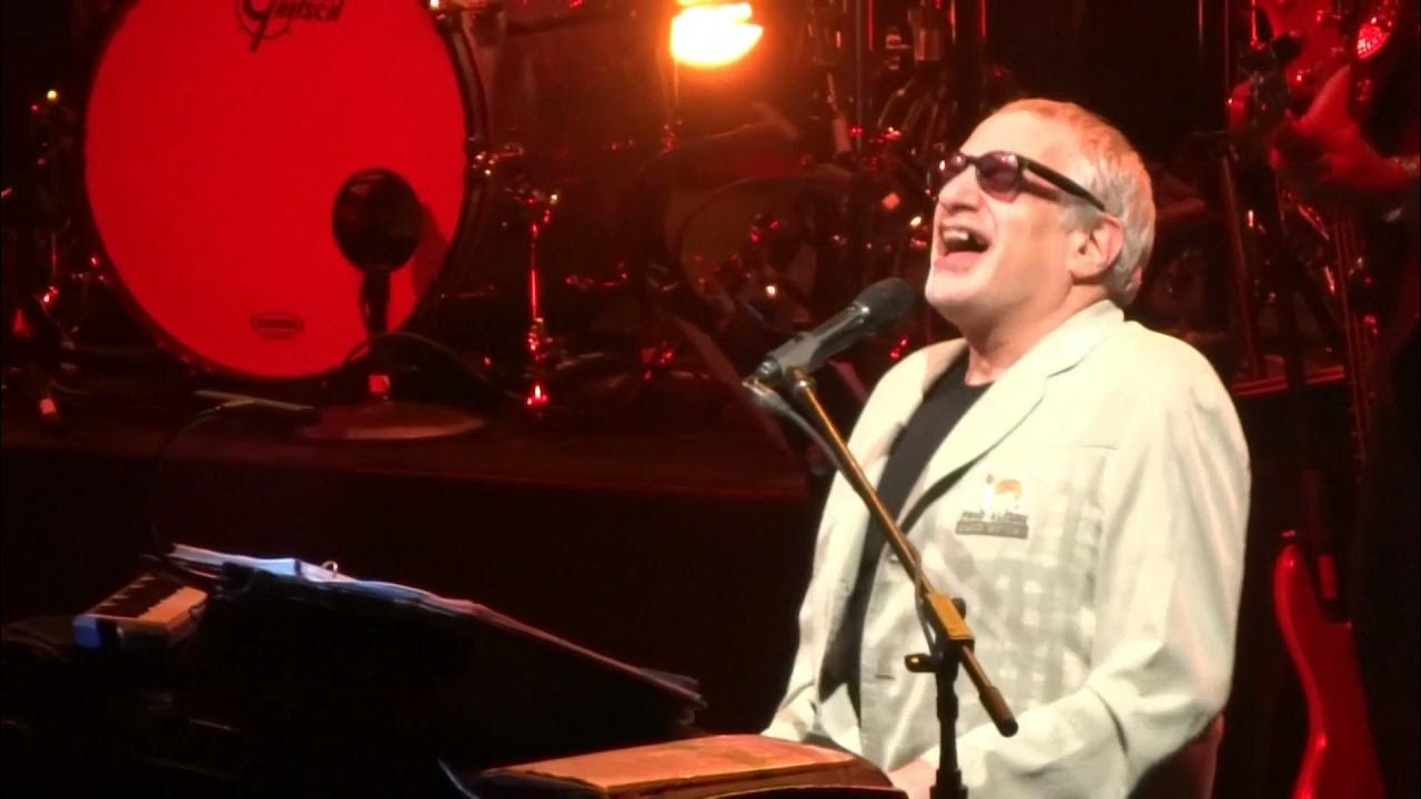 Steely Dan Don't Take Me Alive Live (2015) YouTube
