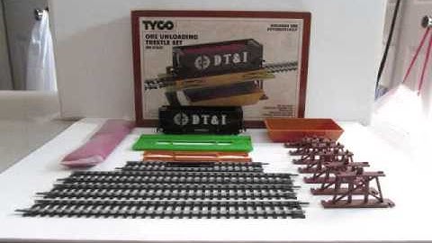 TYCO 868 DT&I OPERATING TRESTLE UNLOADING SET