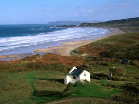 Video: Frumoasa Insulă Arranmore Din Irlanda Vrea Cu Disperare Să Vă Mutați Acolo