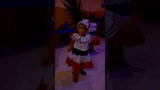 Mi Anneris, Actividad Escolar En Saint Nicolas School