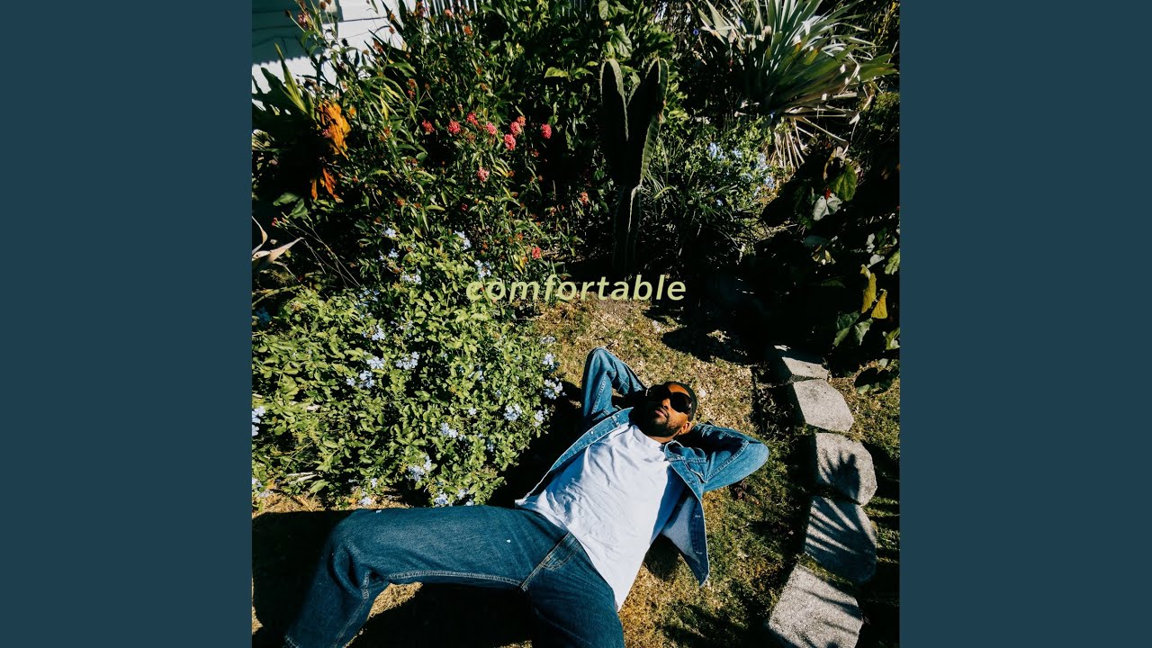 Comfortable adlı videoyu YouTube'da izle Comfortable adlı videoyu YouTube'da izle