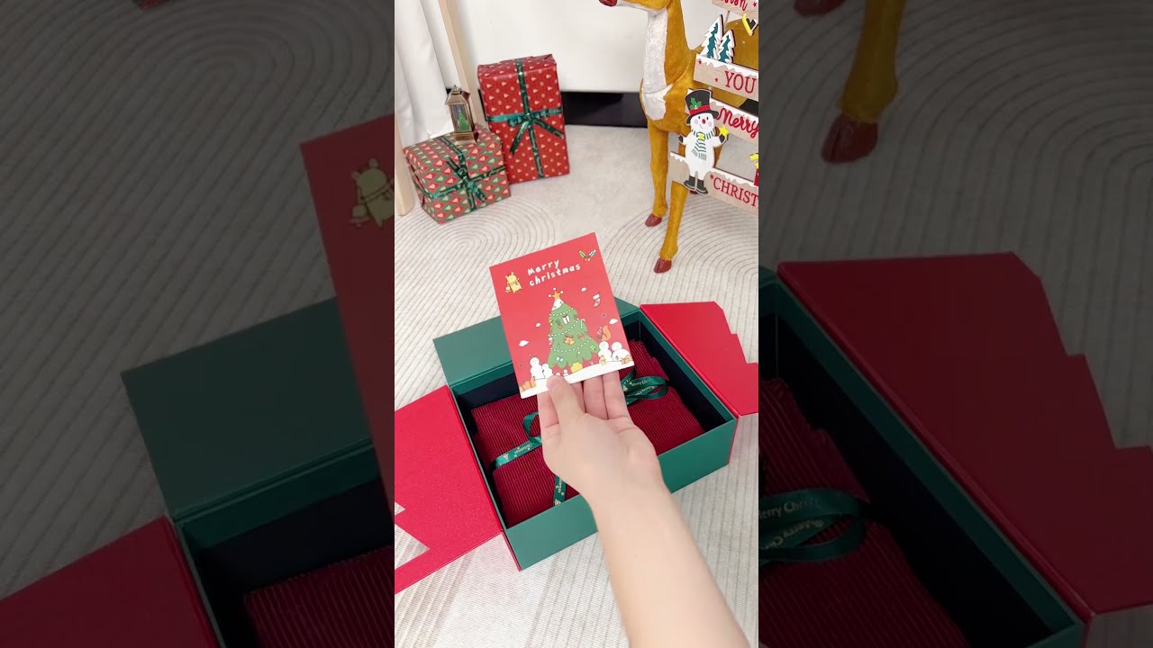 Corduroy Overall Dress: Festive Elegance This Season! 