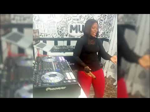 Hi Folks, this is a snippet of last Monday "DJ KULET ONLINE MASHUPS" LIVE Show.Join us today