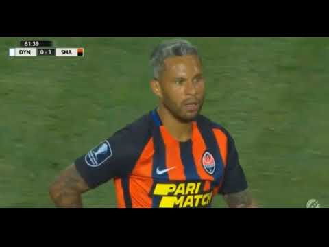 უკრაინის სტადიონზე ერთობლივად 35 000 ადამიანის შეძახილი - \"პუტინ ხუილო\" გაისმა