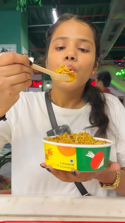 trying-ms-dhoni-s-favourite-food-eating-ms-dhoni-s-favourite-dish
