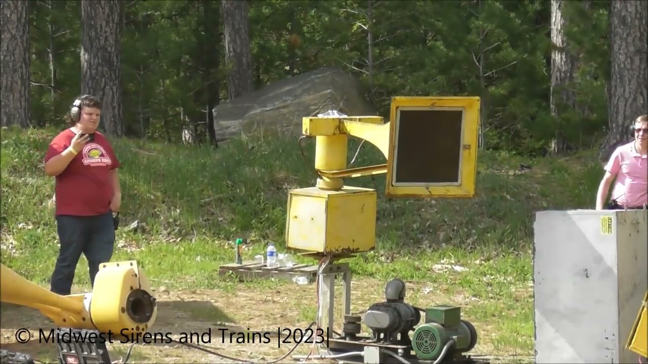 Federal Signal Thunderbolt 1003 |All Signals| - SirenCon 2023 6/3/23