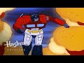 Transformers Official | Transformers: Generation 1 - Cruising Away