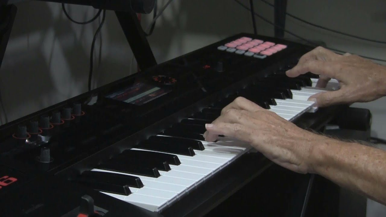 Roland FA-06 - A Better Sequencer Tutorial - YouTube