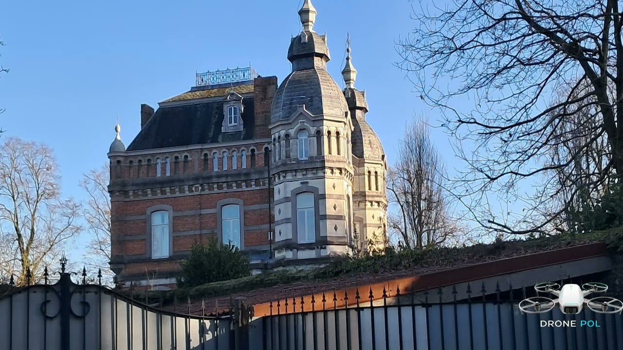 Drone: château Daudergnies Basècles