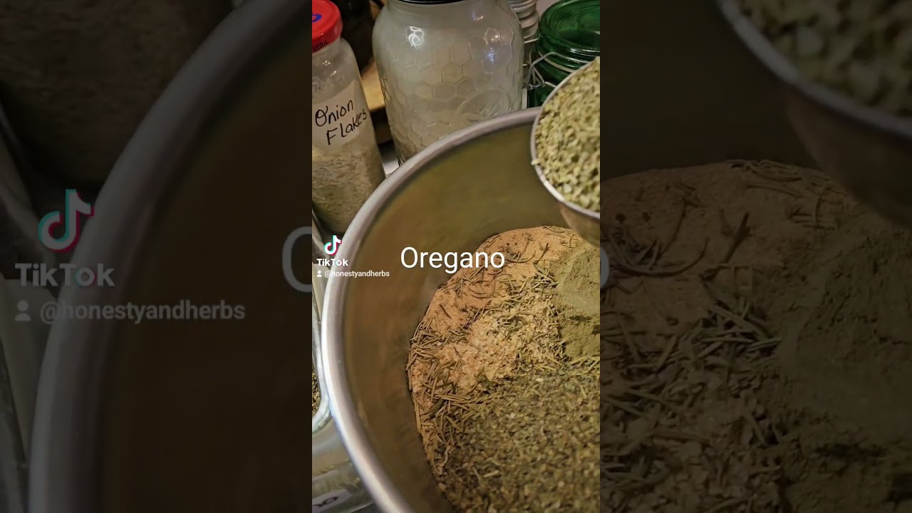 Honesty & Herbs Italian Seasoning Blend is sure to add that Italian flavor to Any dish with ease!