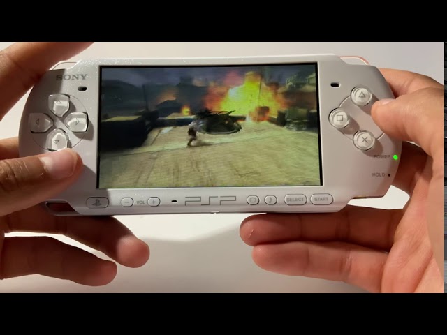 Sony PlayStation PSP 3000 3001 Pearl White- God of War Chains of Olympus  Gameplay
