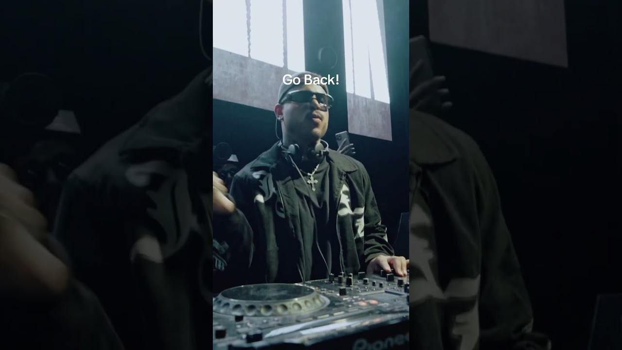 Illusionize, Zaark - Go Back 