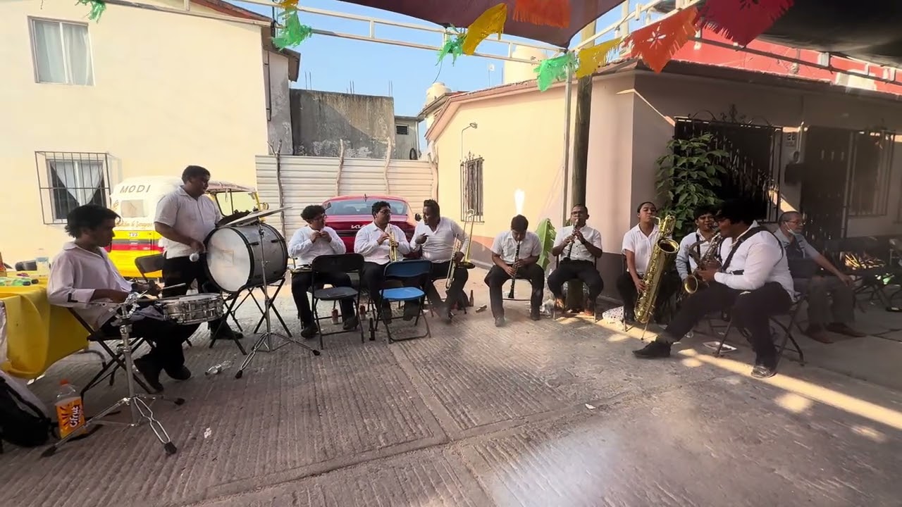 La Serpentina - @allisonysubandaestrellas 