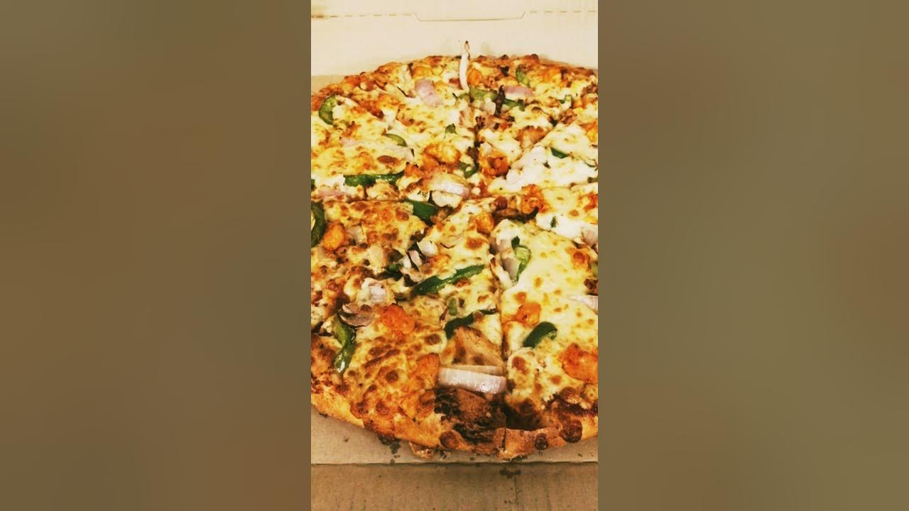 Dominos non vegg pizza CHICKEN FIESTA Grilled I PeriPeri Chicken I