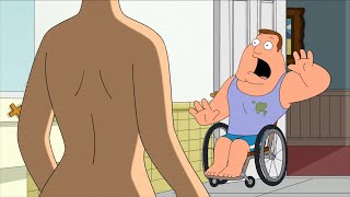 Мульт Joe sees Lois in the bathroom