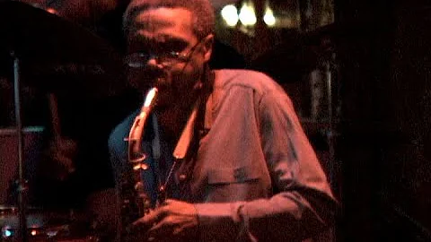 William Connell 12-5-05 Niagra, NYC