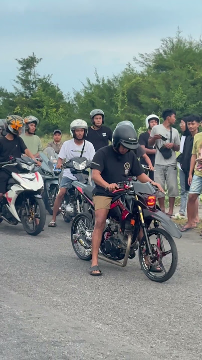 CRF BERKAH KOBIS‼️ #herex #crf #crf150l #crfsurex#supermotoherex #landasanpacu #rabugaul#lacuraceway