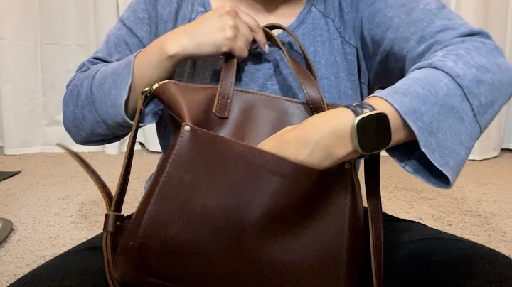 ASMR Switching my Purse (no talking or tapping)