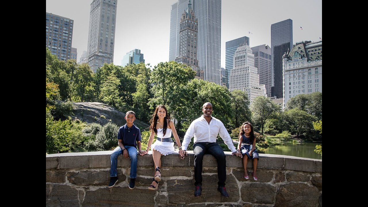 New York City family Photos & NYC Luxury Family Photography - YouTube