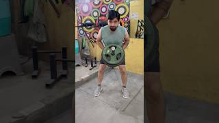 T-Bar Rod reps dikhate hue 🔥 #tbarrow #backworkout #backday #shorts #shortvideo #gymshorts