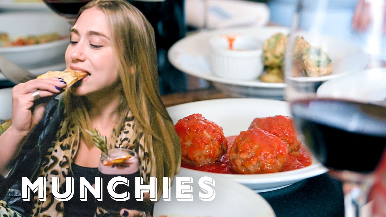 Chorizo Hot Dogs, Pizza, & Fernet - Drunk Eats Buenos Aires | Munchies