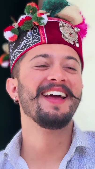 dere hakme de aaye ♥️ #reels #love #himachaliswag #indianattire #song #proudtobehimachali #indianc
