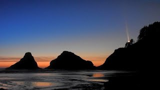 Relaxing: 10 Hrs of Oregon Coast Surf Sounds at Heceta Head Lighthouse - No Mid-Roll Ads