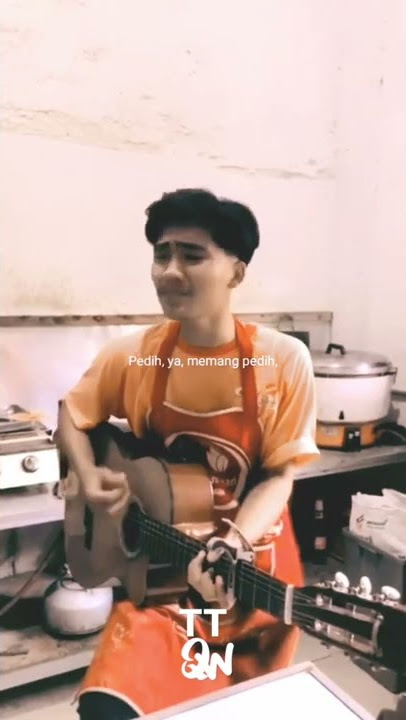Viral penyanyi - biar kerjaku begini, biar gajiku begini #story #shorts