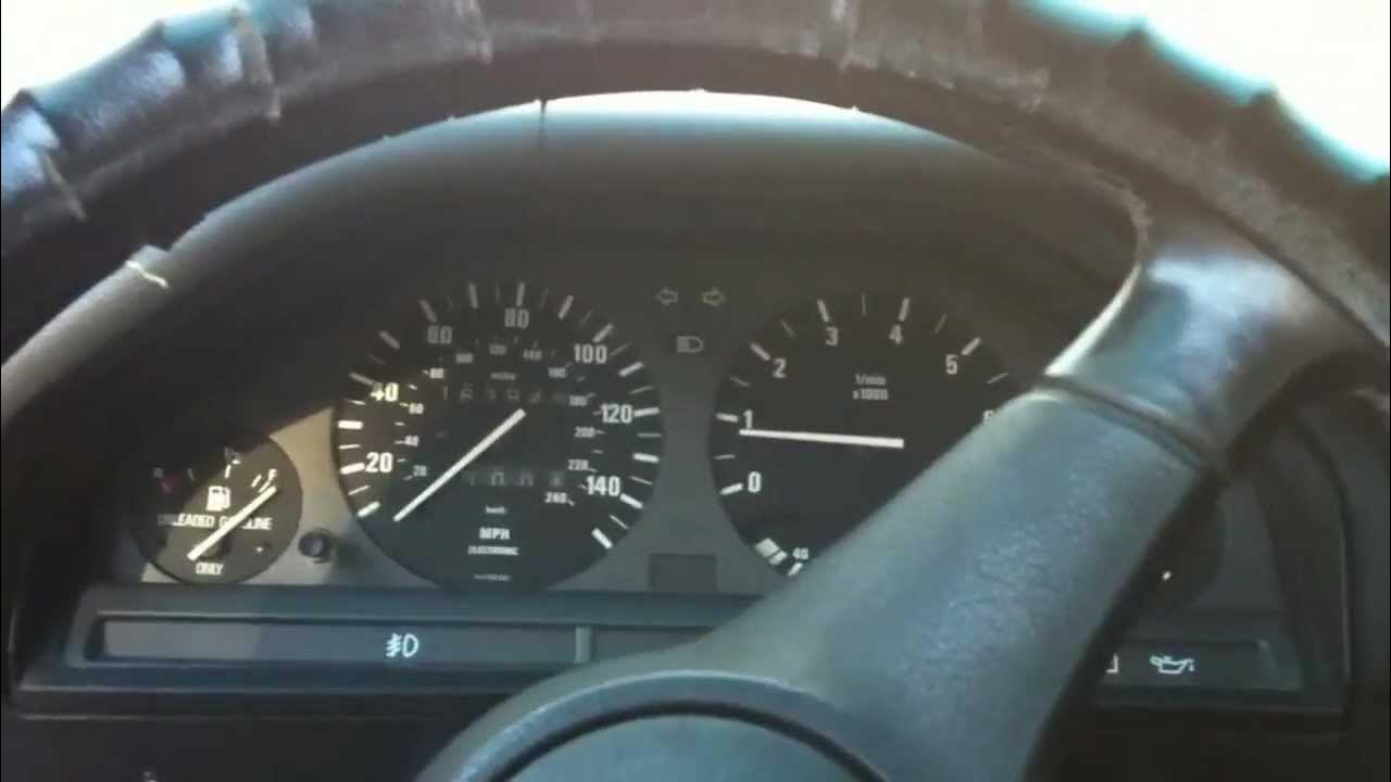 E30 BMW cold start YouTube