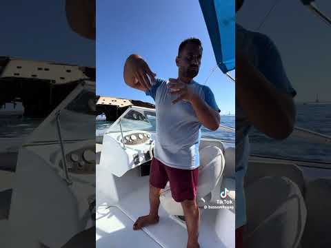 قصة المركب الغرقانة في شرم الشيخ