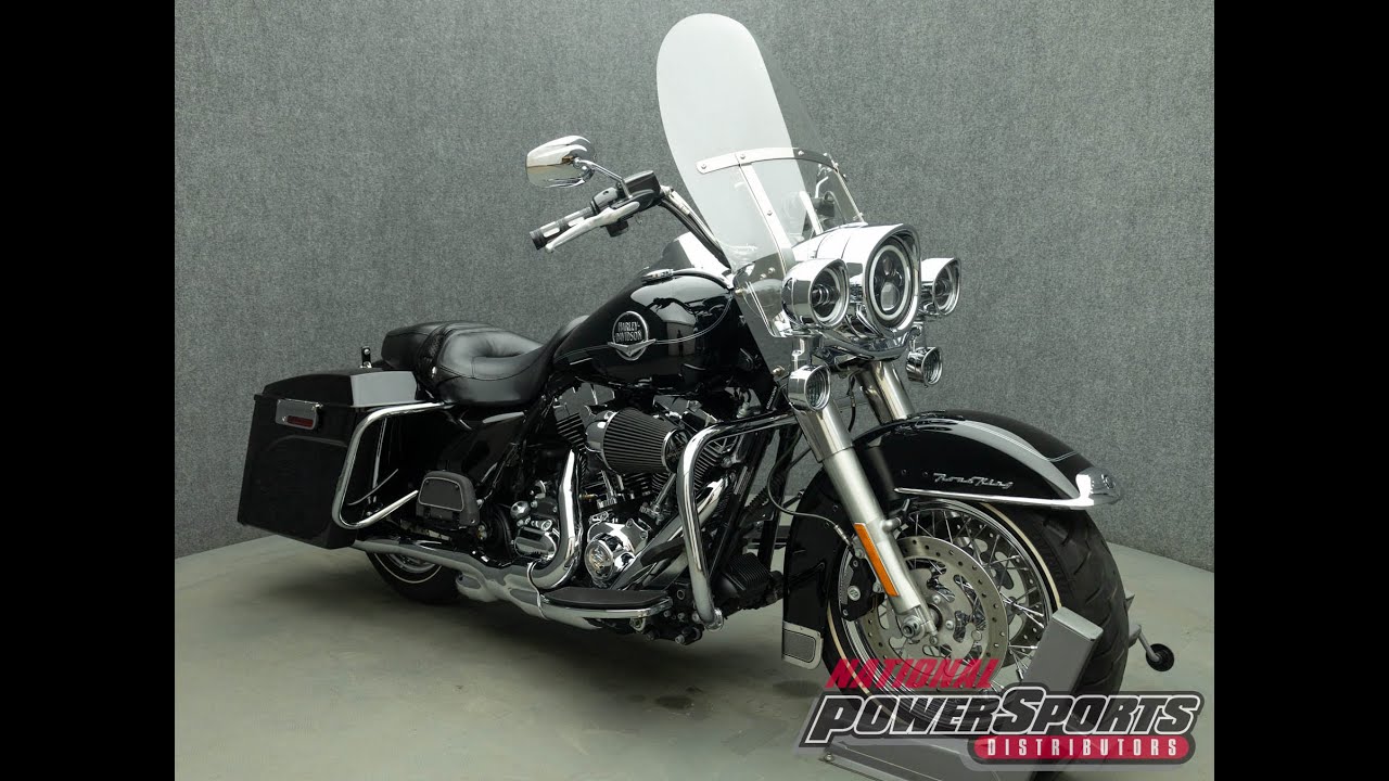 2010 HARLEY DAVIDSON FLHRC ROAD KING CLASSIC - National