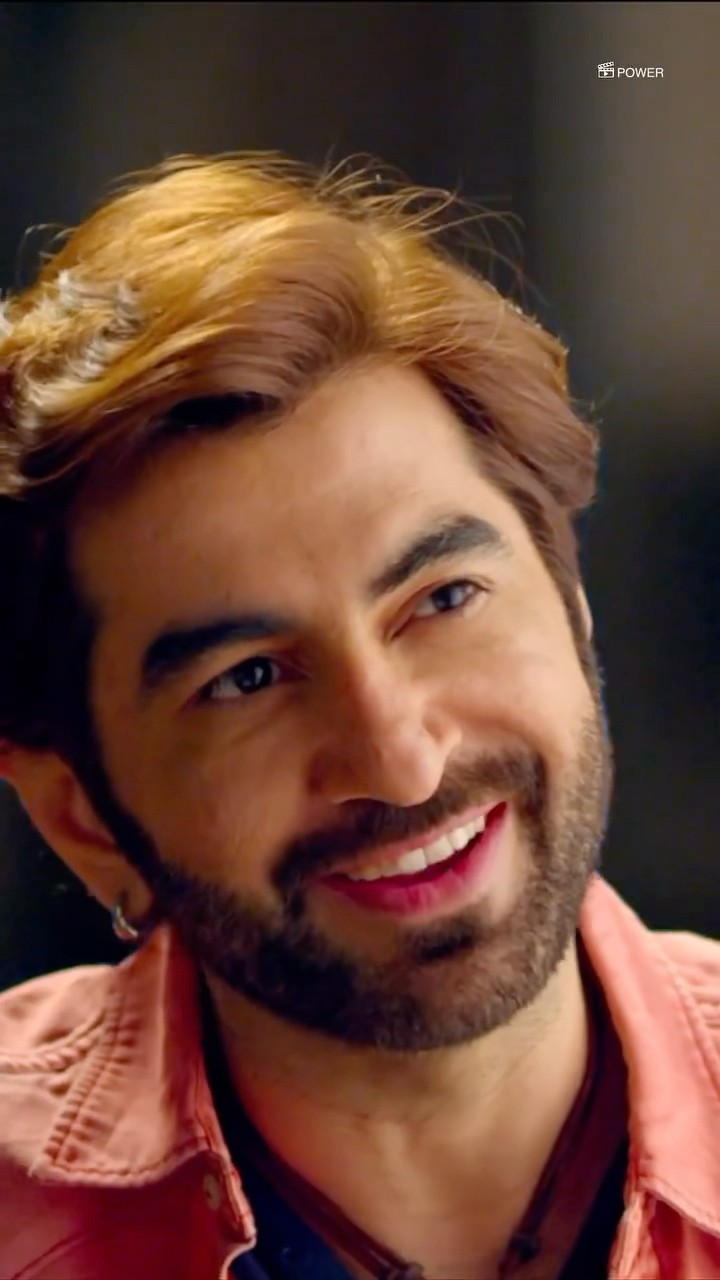 আমাকে দেখে অফিসের peon মনে হয়? #power #jeet #sayantika #bengalishorts