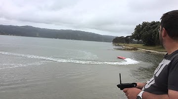 Homemade rc catamaran with twin motors 6s 1.2 meter