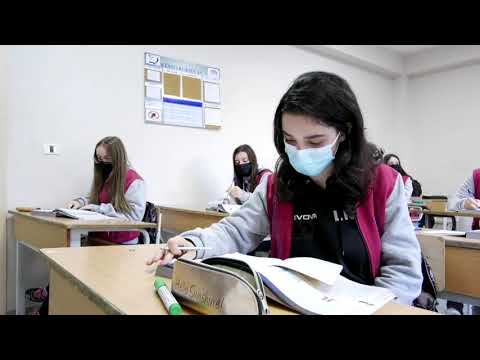 Video: Si Të Pajiset Shkolla