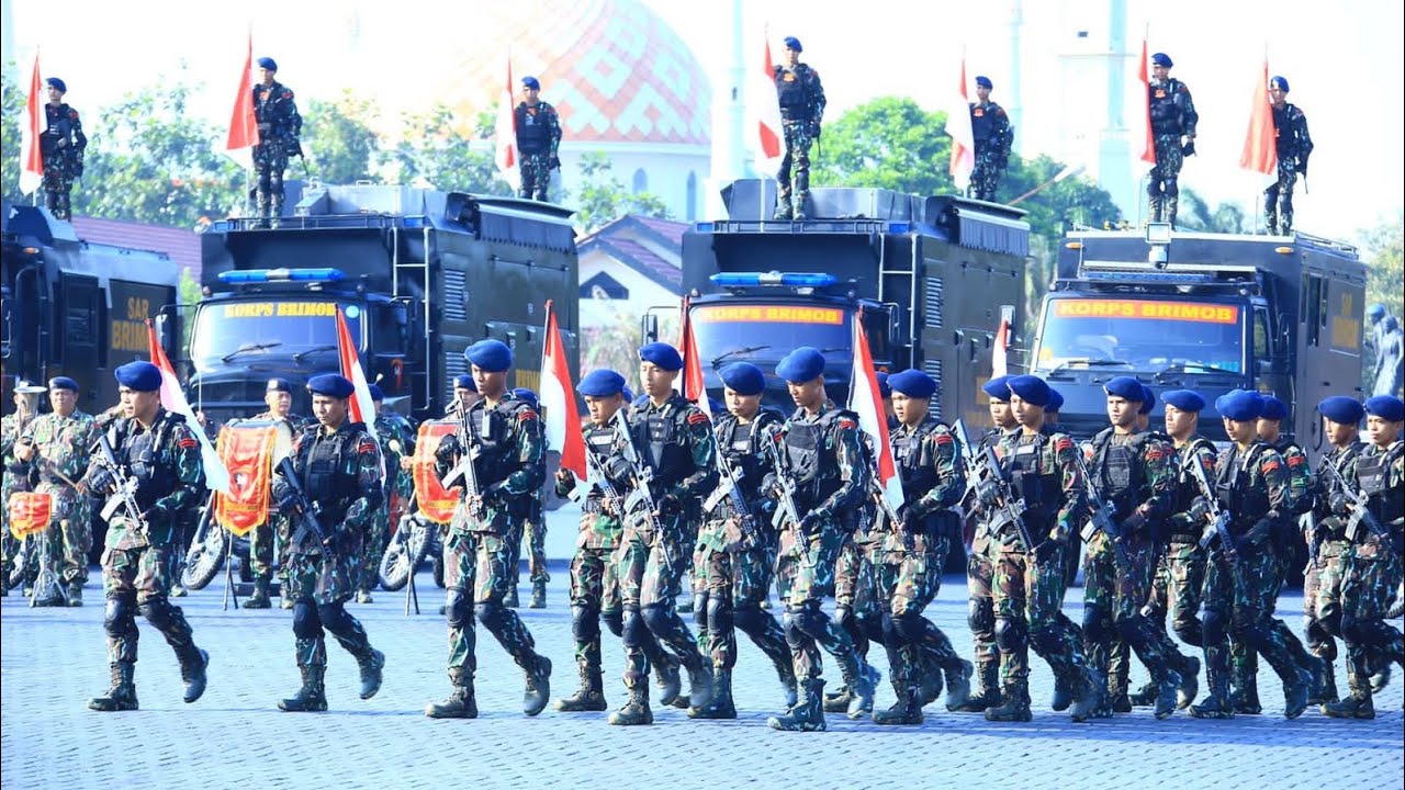 TERHARU !!! Kisah Anak Tamtama Brimob Menjadi Perwira Polri - YouTube