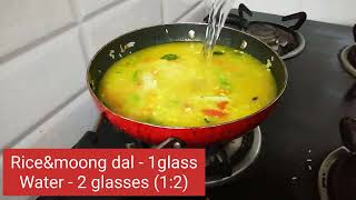 How To Make Kichidi Recipe Moong Dal Kichidi Kichdi Recipe