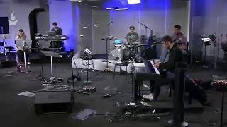 Video-Miniaturansicht von „Reckless Love Instrumental - Jon Thurlow - IHOP Prayer Room“