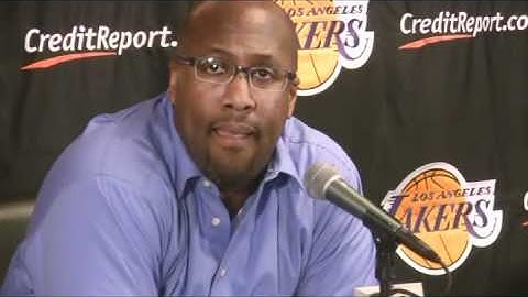 ESPNLA.com: Mike Brown on Andrew Bynum, team pick and roll coverage