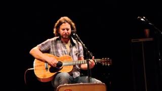 Eddie Vedder The Times They Are A Changin'